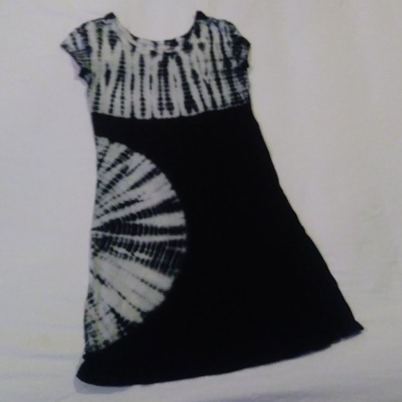 Mudd size 7 ( girls ) TIE DYE DRESS  TOO CUTE !!! - Picture 1 of 4
